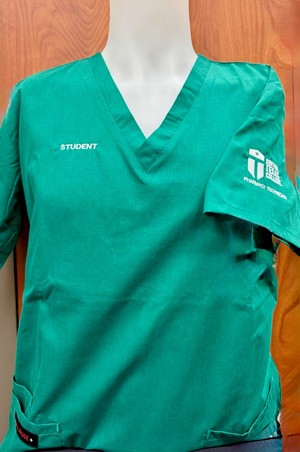 PHARMACY TECH SCRUB TOP HUNTER GREEN